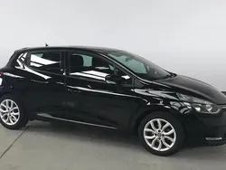 Black Used 2017 Renault Clio IV Dynamique Hatchback | £7,298 (Fair price)