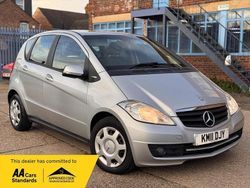 Silver Used 2011 Mercedes A160 Classic Hatchback | £2,195 (Good price)
