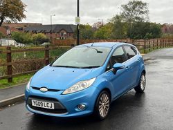 Blue Used 2009 Ford Fiesta Titanium Hatchback | £2,750 (Fair price)