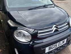 Black Used 2015 Citroën C1 Feel Hatchback | £4,195 (Fair price)