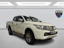 White Used 2018 Mitsubishi L200 Pickup | £14,990 (Fair price)
