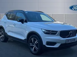 White Used 2020 Volvo XC40 R-Design SUV | £25,373 (Fair price)
