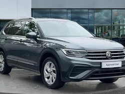 Platinum grey metallic Used 2022 VW Tiguan Allspace Life SUV | £24,418 (Super price)