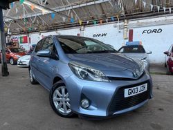 Blue Used 2013 Toyota Yaris Hybrid T4 Hatchback | £7,235