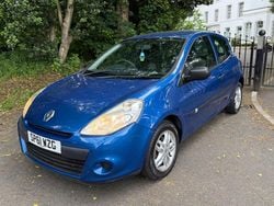 Blue Used 2011 Renault Clio II Hatchback | £2,450 (Fair price)