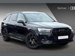 Black Used 2024 Audi Q7 Advanced SUV | £57,000 (Fair price)