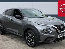 Blue New 2025 Nissan Juke N-Connecta SUV | £18,990 (Good price)