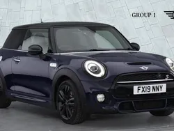 Blue Used 2019 Mini Cooper S Hatch Hatchback | £14,295 (Fair price)