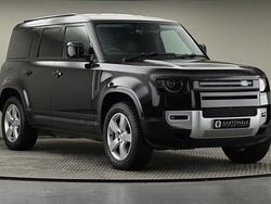 Black Used 2022 Land Rover Defender HSE SUV | £39,700 (Good price)