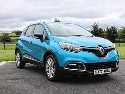 Blue Used 2017 Renault Captur Dynamique SUV | £6,995 (Fair price)