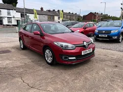Red Used 2014 Renault Mégane GrandTour Dynamique Estate | £4,990 (Fair price)