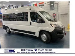 White Used 2019 Peugeot Boxer Van | £11,100