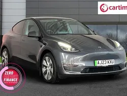 Grey Used 2023 Tesla Model Y Long Range SUV | £27,500 (Fair price)
