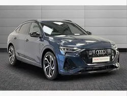 Blue Used 2022 Audi e-tron Advanced SUV | £31,890