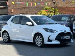 White Used 2022 Toyota Yaris Hybrid Hatchback | £12,140 (Super price)