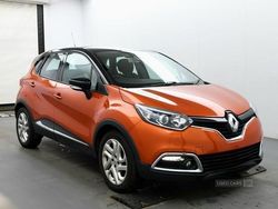 Orange/black Used 2016 Renault Captur Dynamique SUV | £6,749 (Fair price)
