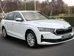 Moon white metallic Used 2025 Skoda Octavia SE L Estate | £27,800 (Expensive)