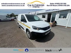 White Used 2021 Peugeot Partner MPV | £6,350 (Super price)