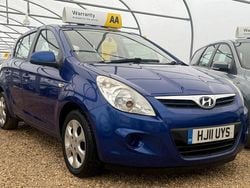 Blue Used 2011 Hyundai i20 Comfort Hatchback | £1,699 (Fair price)