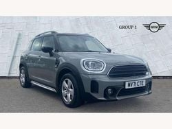 Moonwalk grey Used 2022 Mini Cooper Countryman Classic SUV | £17,750 (Good price)