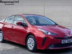 Red Used 2020 Toyota Prius Business Edition Hatchback | £14,695 (Good price)
