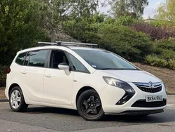 White Used 2014 Vauxhall Zafira Tourer MPV | £4,495 (Good price)