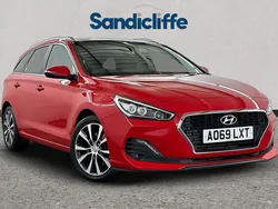Red Used 2019 Hyundai i30 Premium SE Estate | £14,042 (Fair price)