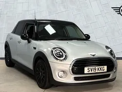 Silver Used 2019 Mini Cooper Hatch Hatchback | £12,995 (Good price)