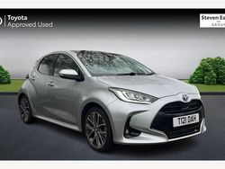 Used 2025 Toyota Yaris Hybrid Hatchback | £20,055 (Fair price)