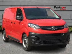 Red Used 2022 Vauxhall Vivaro S Van | £11,995 (Good price)