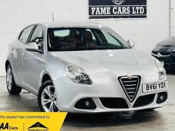 Silver Used 2012 Alfa Romeo Giulietta Lusso Hatchback | £3,000 (Fair price)