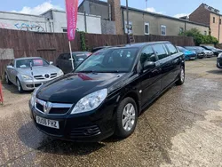Black Used 2008 Vauxhall Vectra Design Edition Sedan | £3,995 (A bit pricey)