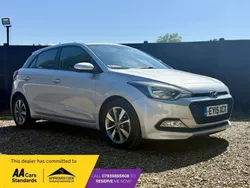 Silver Used 2015 Hyundai i20 SE Hatchback | £5,495 (A bit pricey)