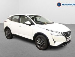 White Used 2022 Nissan Qashqai Acenta Premium SUV | £15,999 (Good price)