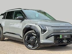 New 2025 Kia EV3 GT-Line S SUV | £41,083 (Fair price)