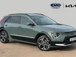 Green Used 2024 Kia Niro 2 SUV | £27,895 (Expensive)