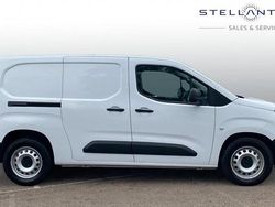 White Used 2024 Peugeot E-Partner Premium MPV | £12,995 (Super price)