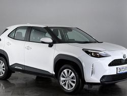 Used 2025 Toyota Yaris Hybrid Estate | £19,150 (Super price)