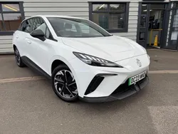 White Used 2023 MG MG4 EV SE Hatchback | £12,995