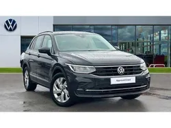 Urano grey Used 2022 VW Tiguan Life SUV | £19,315 (Fair price)
