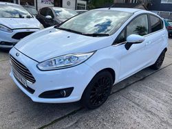 White Used 2014 Ford Fiesta Titanium Hatchback | £5,995 (Fair price)