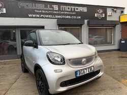 Black Used 2017 Smart ForTwo Coupé Premium Coupe | £6,495 (A bit pricey)