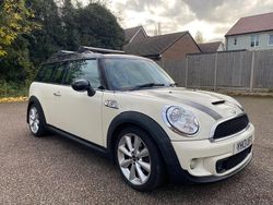 White Used 2013 Mini Cooper Clubman Estate | £2,000