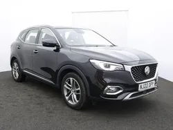 Black Used 2022 MG HS Exclusive SUV | £16,299 (Fair price)