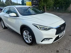 White Used 2016 Infiniti Q30 Business Executive Hatchback | £5,895 (Fair price)