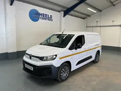 White Used 2024 Citroën Berlingo MPV | £14,990 (Fair price)
