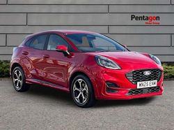 Red Used 2025 Ford Puma Gen-E ST-Line SUV | £21,995 (A bit pricey)