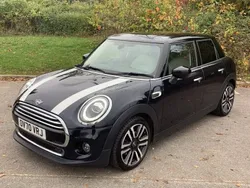 Black Used 2020 Mini Cooper Exclusive Hatchback | £12,200 (Super price)