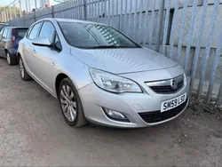 Silver Used 2009 Vauxhall Astra Hatchback | £995 (Good price)