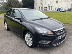 Black Used 2009 Ford Focus Zetec Hatchback | £2,795 (Fair price)